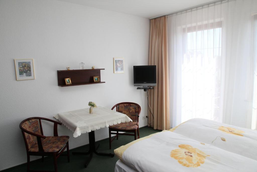 Pension Am Markt Lubben Room photo