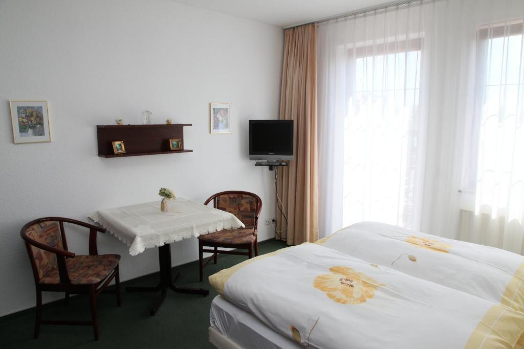 Pension Am Markt Lubben Room photo